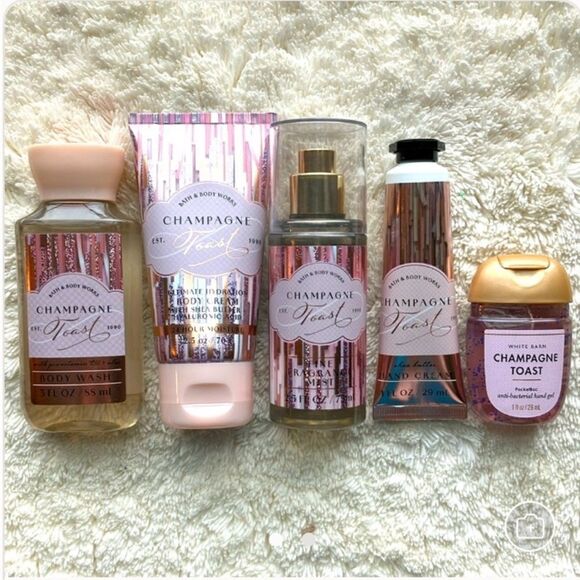 Bath & Body Works Other - Bath and Body Works Champagne Toast Mini Set